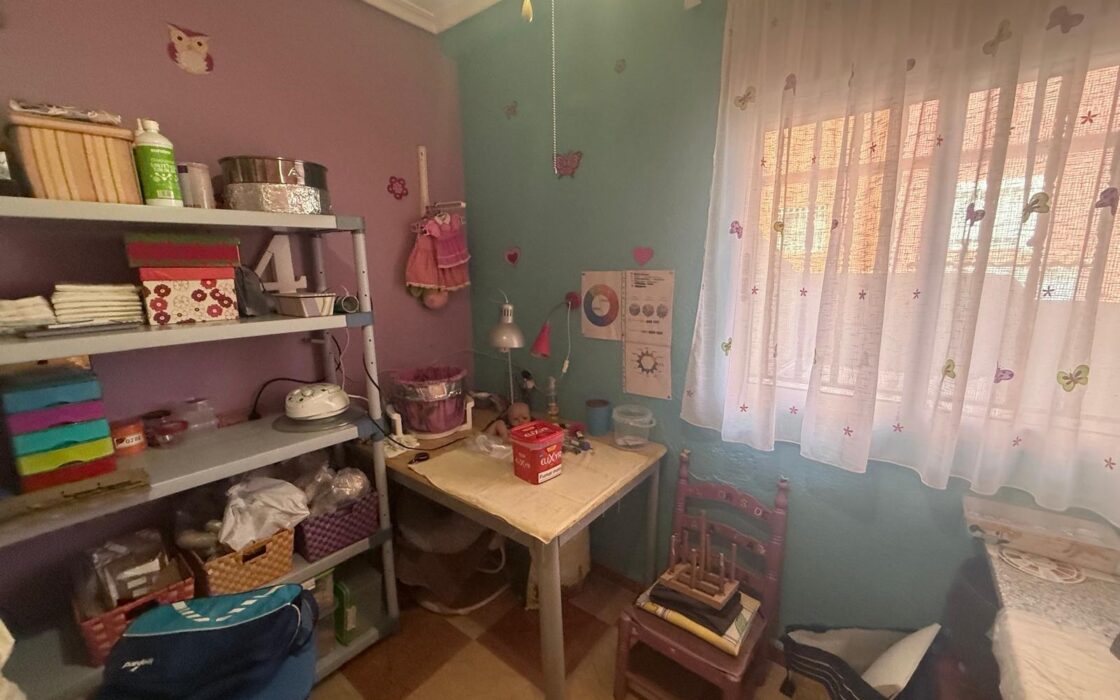 Дом в Торревьехе 230 кв.м, 4 комнаты, с мебелью