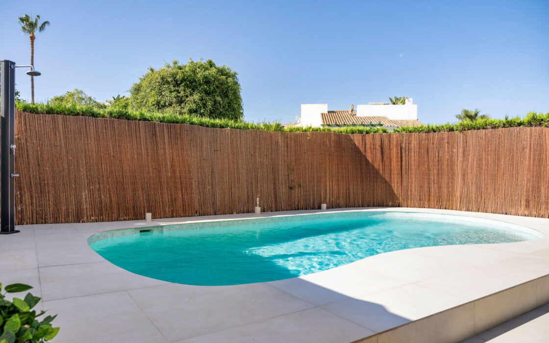 Элегантный таунхаус с террасой в Сан-Педро, 205 кв.м