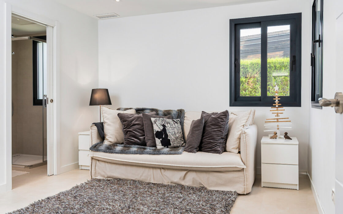 Элегантный таунхаус с террасой в Сан-Педро, 205 кв.м