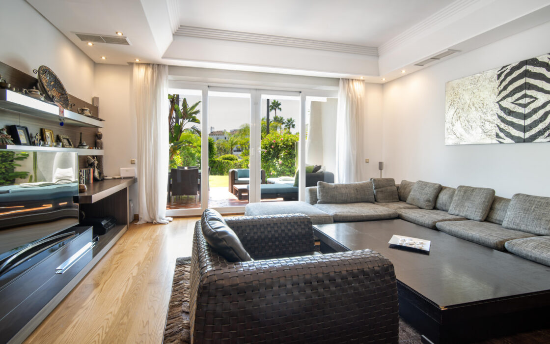 Таунхаус 3 спальни в Косталита с террасой 325 кв.м