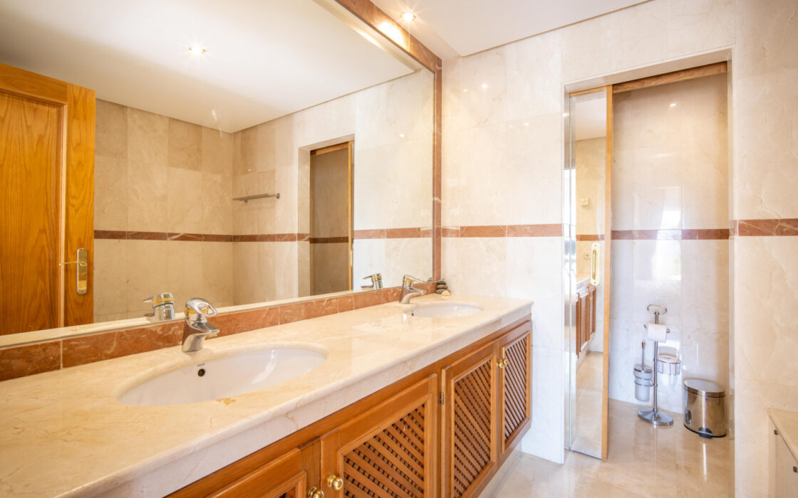 Таунхаус 3 спальни в Косталита с террасой 325 кв.м