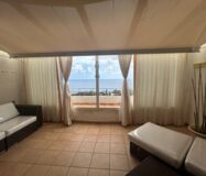 Дуплекс с видом на море в Бенидорме, 2 спальни, 110 кв.м.