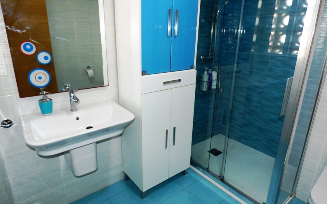 Апартаменты в San Juan Playa у моря, 120 кв.м, 4 комнаты