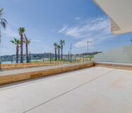 Новий дуплекс у Фінестраті 228 кв.м з терасами біля моря