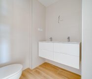 Новий дуплекс у Фінестраті 228 кв.м з терасами біля моря