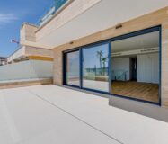 Новий дуплекс у Фінестраті 228 кв.м з терасами біля моря