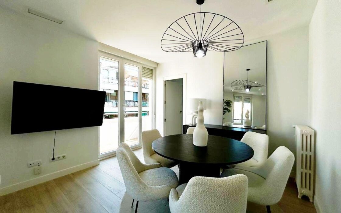 Апартаменты в Мадриде, 110 кв.м, терраса, район Гоя