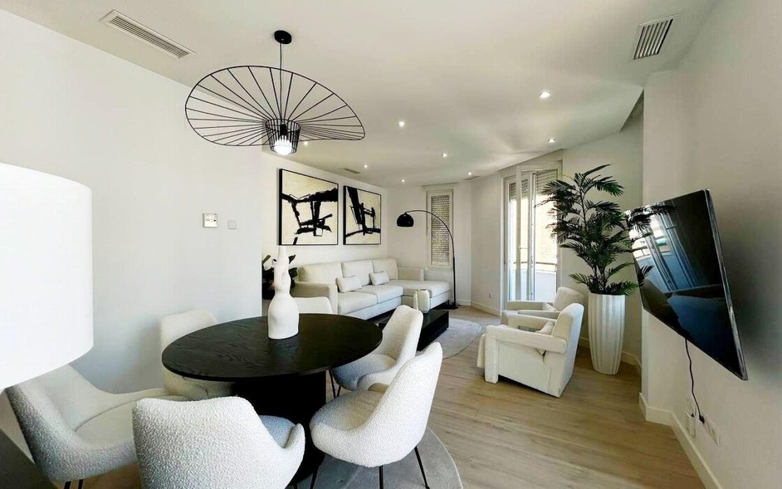 Апартаменты в Мадриде, 110 кв.м, терраса, район Гоя