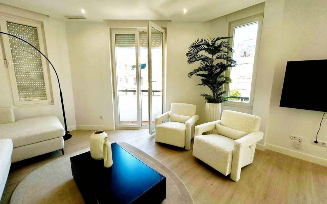 Апартаменты в Мадриде, 110 кв.м, терраса, район Гоя