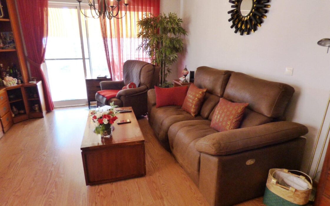 Апартаменти в Аліканте з видом на море 116 кв.м 4 кімнати