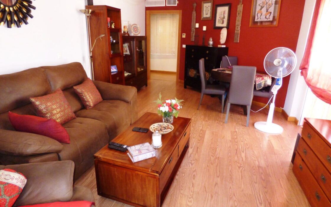 Апартаменти в Аліканте з видом на море 116 кв.м 4 кімнати