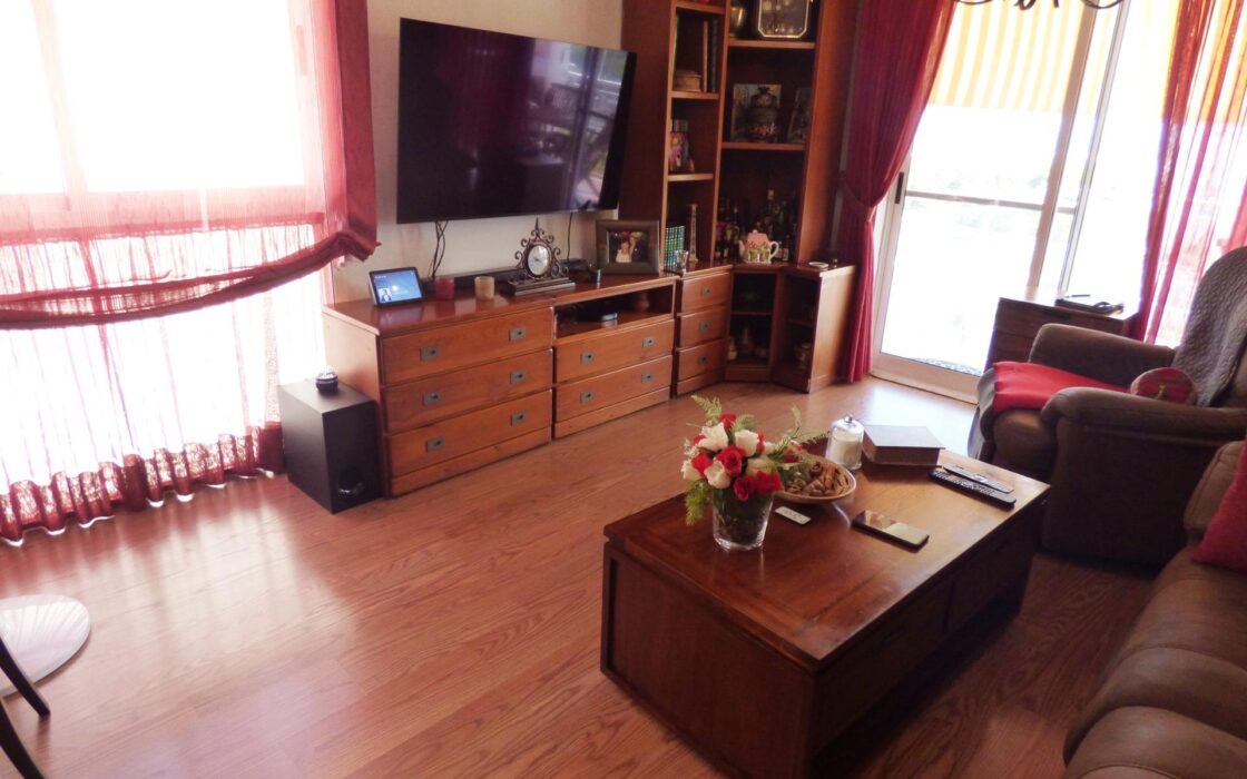 Апартаменти в Аліканте з видом на море 116 кв.м 4 кімнати