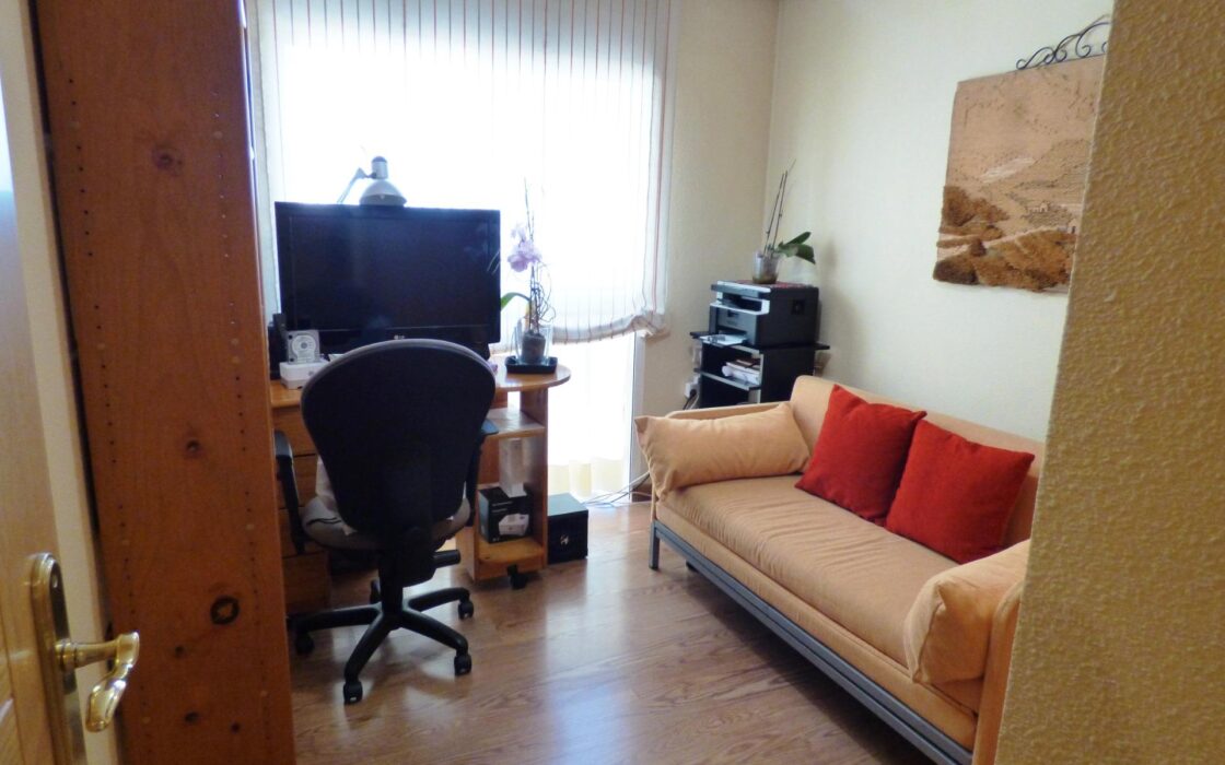 Апартаменти в Аліканте з видом на море 116 кв.м 4 кімнати