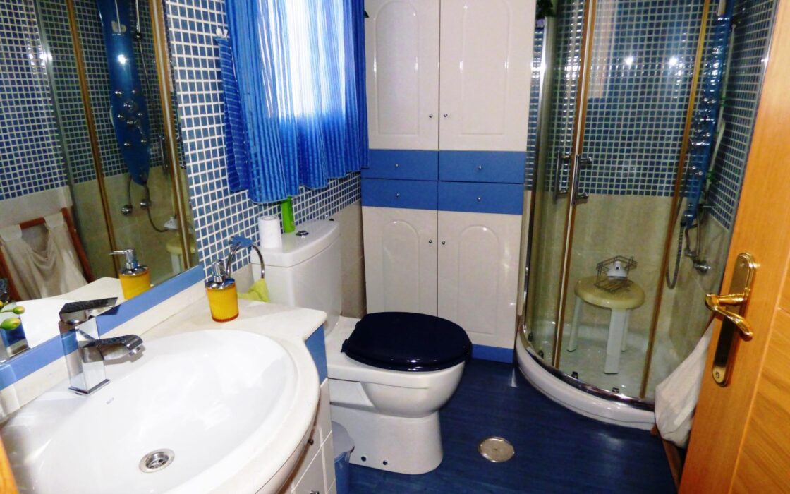 Апартаменти в Аліканте з видом на море 116 кв.м 4 кімнати