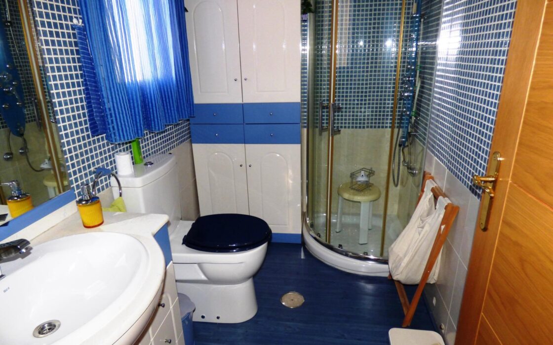 Апартаменти в Аліканте з видом на море 116 кв.м 4 кімнати