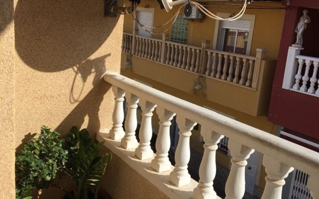 Дуплекс в Лос Альказарес, 3 спальни, 5 мин до пляжа