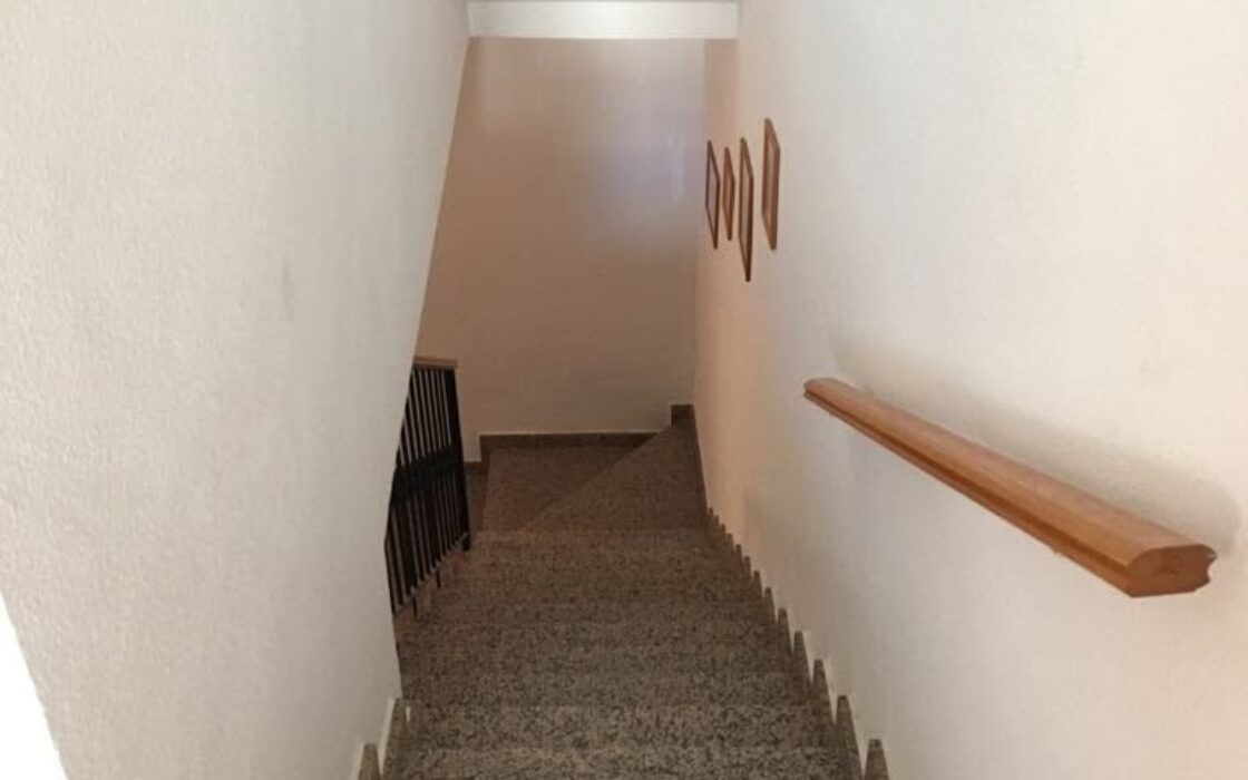 Дуплекс в Лос Альказарес, 3 спальни, 5 мин до пляжа