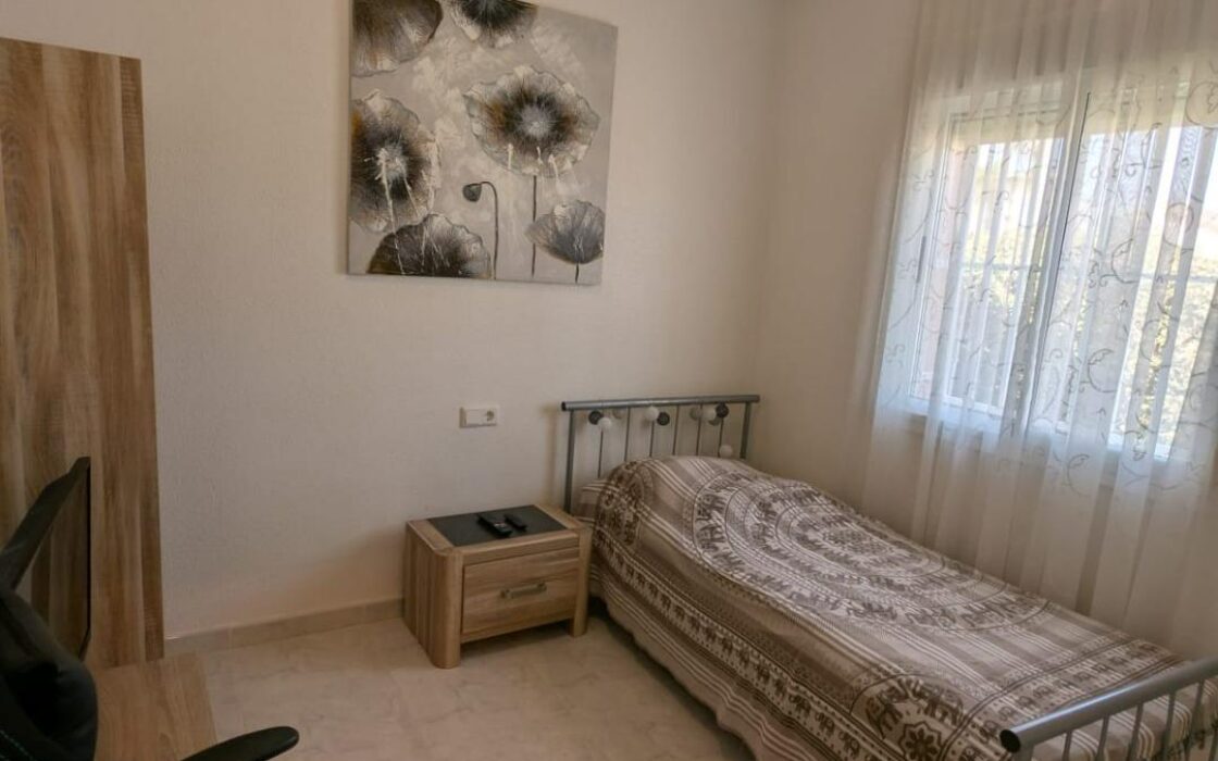 Будинок в Рохалесі 500 кв.м з басейном на Costa Blanca