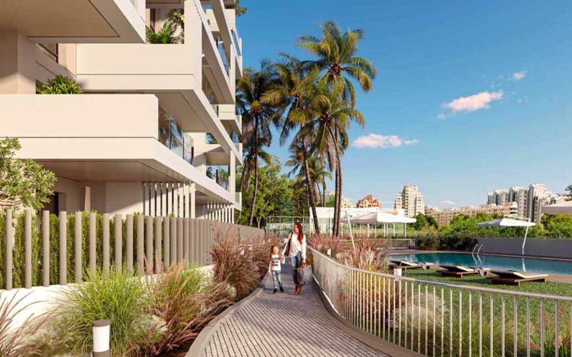 Квартира 2-3 кімнати в Кальпі з терасою біля моря 85 кв.м