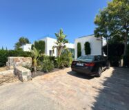 Люксовая вилла в Ориуэле 211 кв.м с видом на море