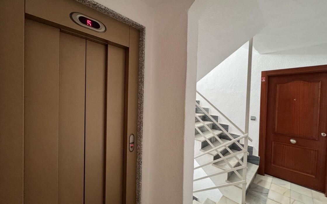 Апартаменты с видом на море в Торревьехе 133 кв.м 3 спальни