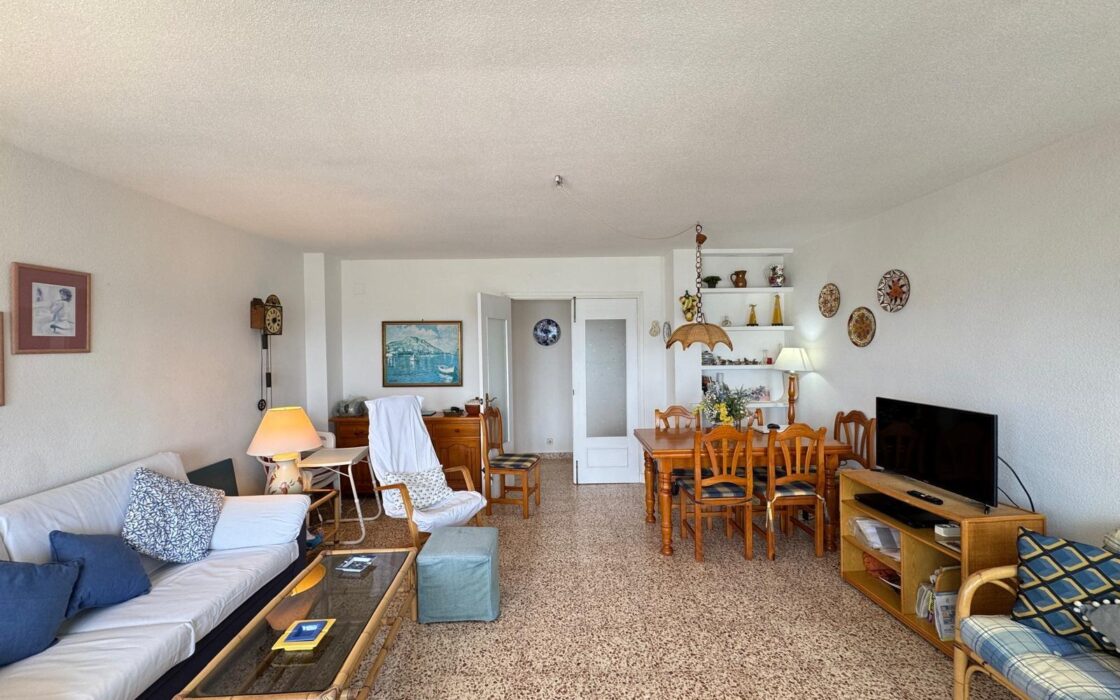 Апартаменты с видом на море в Торревьехе 133 кв.м 3 спальни