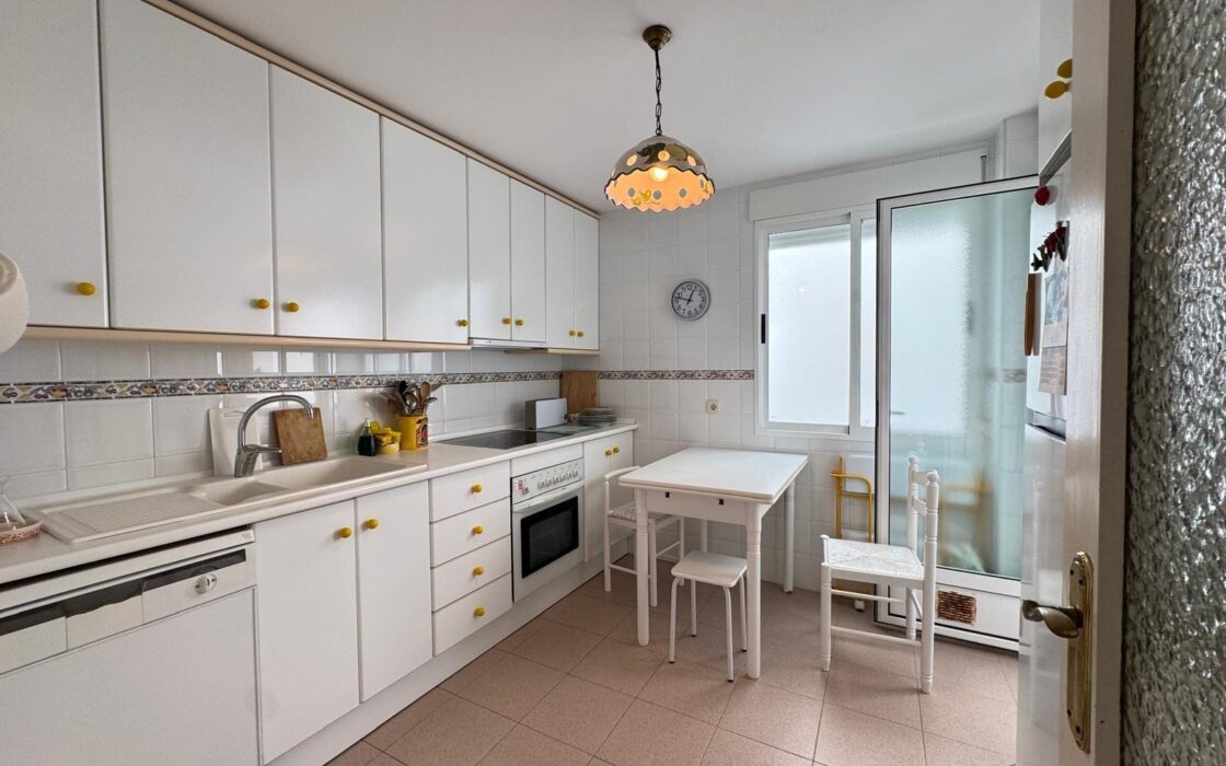 Апартаменты с видом на море в Торревьехе 133 кв.м 3 спальни