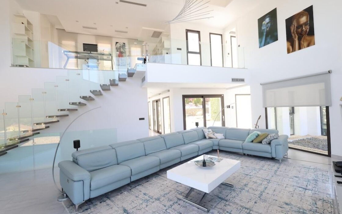 Вілла 521 кв.м з видом на море в Jávea, 6 кімнат