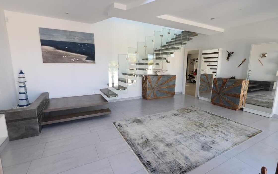 Вілла 521 кв.м з видом на море в Jávea, 6 кімнат