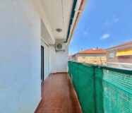 Апартаменты 92 кв.м в Торревьехе с лифтом и кондиционером