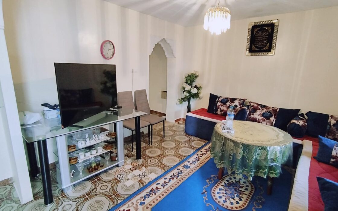 Квартира 75 кв.м в Аликанте з орендарем та доходом