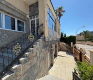 Вилла в Кампоамор 639 кв.м с бассейном 650 м до моря