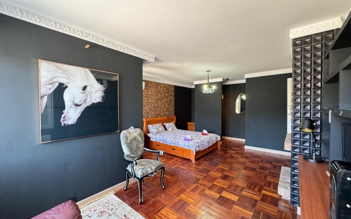 Вилла в Кампоамор 639 кв.м с бассейном 650 м до моря