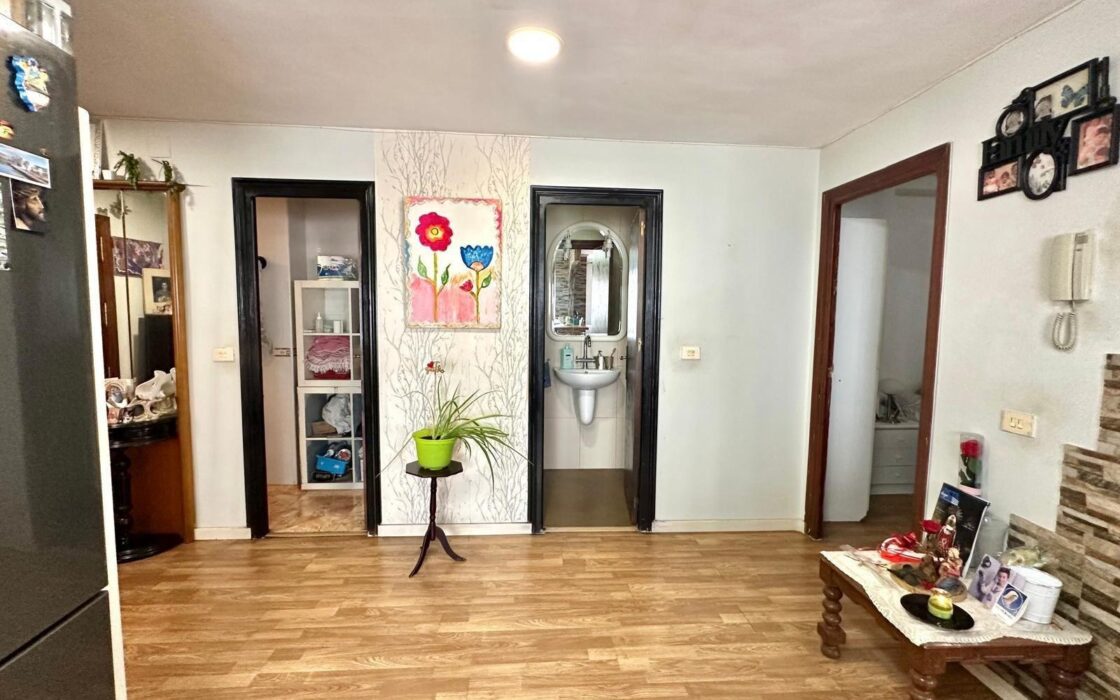 Апартаменти в Торрев’єсі 101 кв.м з терасою біля моря