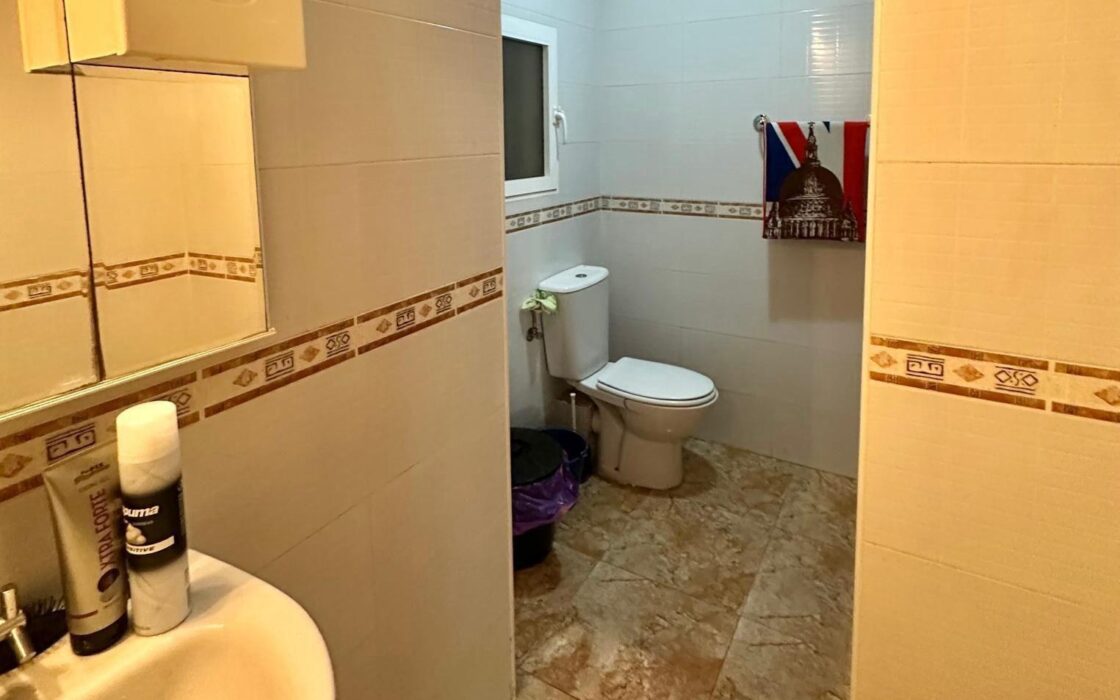 Апартаменти в Торрев’єсі 101 кв.м з терасою біля моря