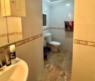 Апартаменти в Торрев’єсі 101 кв.м з терасою біля моря