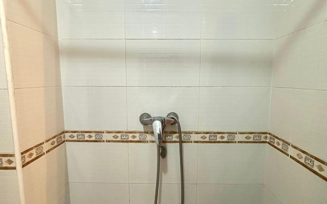 Апартаменти в Торрев’єсі 101 кв.м з терасою біля моря