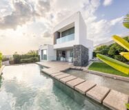 Вілла у Фінестраті 386 кв.м з панорамним видом та басейном