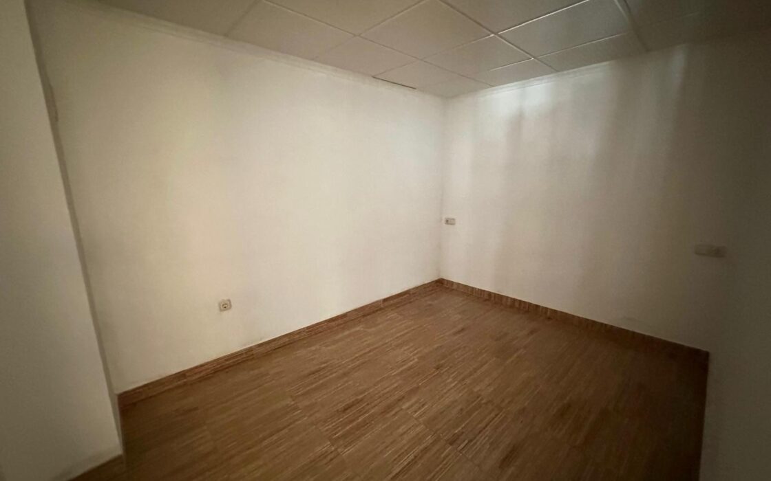 Апартаменты 115 кв.м в Торревьехе у моря с террасой