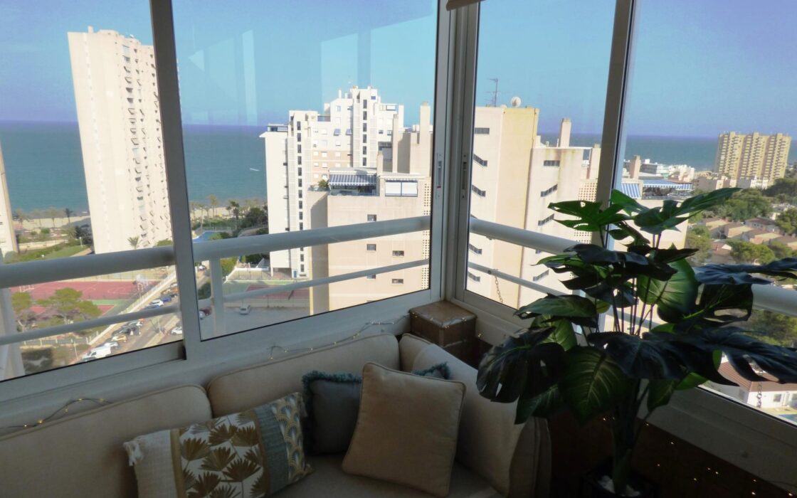 Апартаменты в Эль Кампельо, 120 кв.м, 200 м до моря