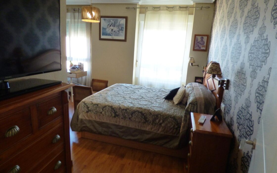 Апартаменты в Эль Кампельо, 120 кв.м, 200 м до моря