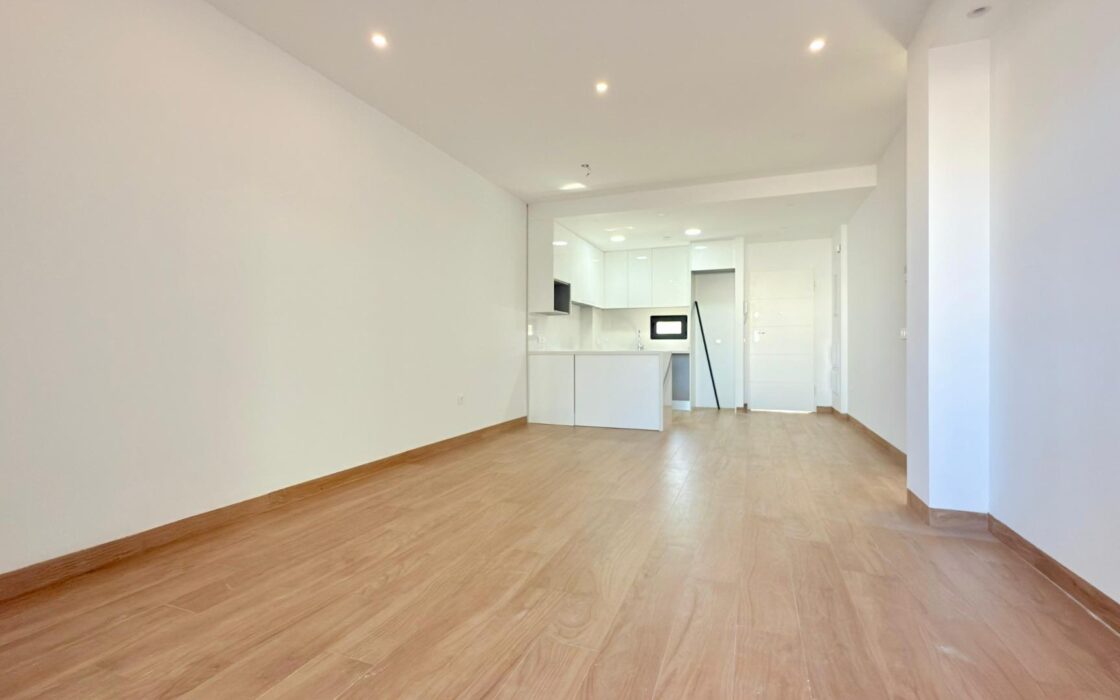 Новий бунгало у Фінестраті з терасою 80 кв.м для відпочинку