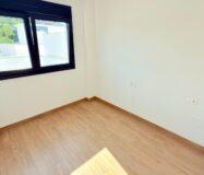 Новий бунгало у Фінестраті з терасою 80 кв.м для відпочинку