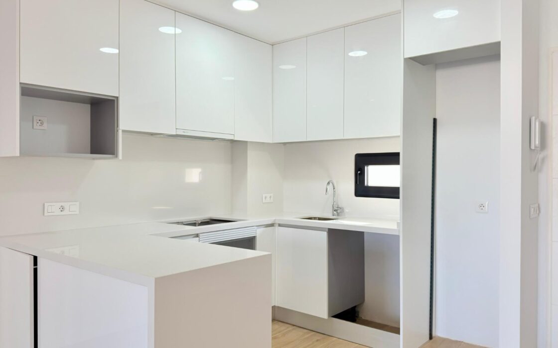 Новий бунгало у Фінестраті з терасою 80 кв.м для відпочинку