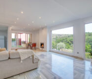 Вилла с террасой в Бенахависе, 4 спальни, 261 кв.м