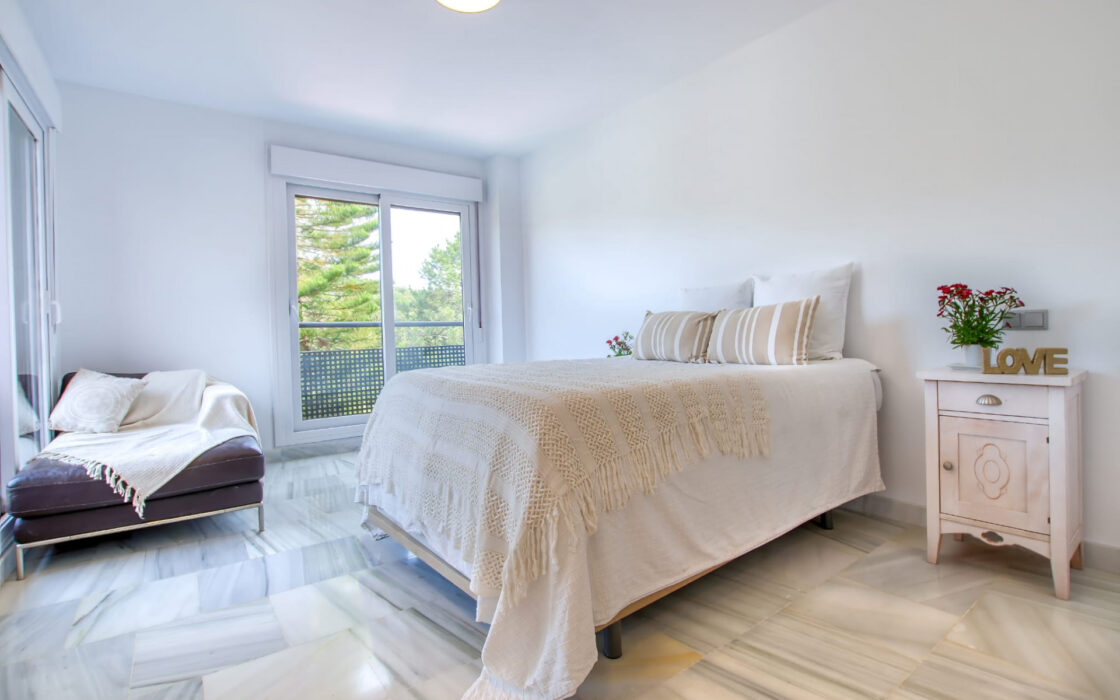 Вилла с террасой в Бенахависе, 4 спальни, 261 кв.м