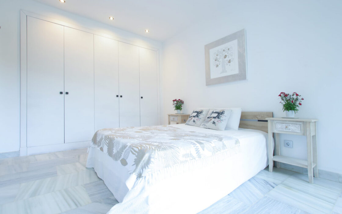 Вилла с террасой в Бенахависе, 4 спальни, 261 кв.м