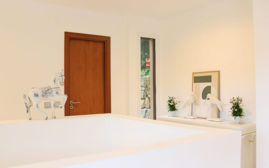 Вилла с террасой в Бенахависе, 4 спальни, 261 кв.м