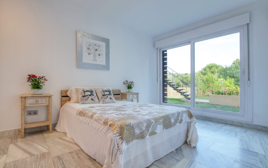 Вилла с террасой в Бенахависе, 4 спальни, 261 кв.м