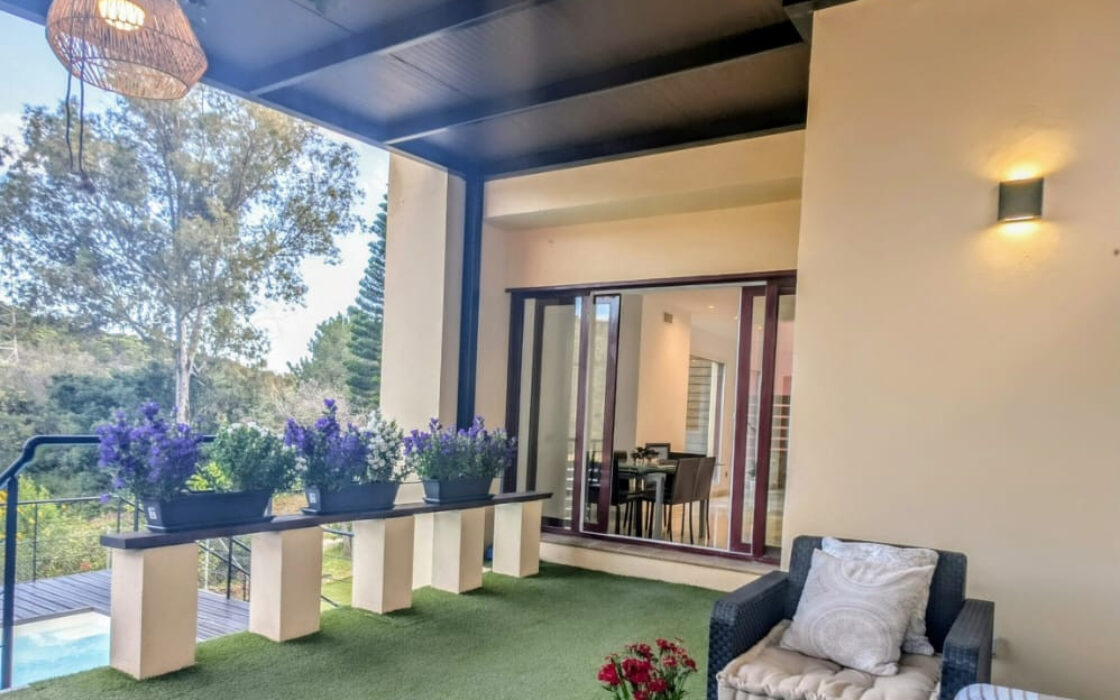 Вилла с террасой в Бенахависе, 4 спальни, 261 кв.м